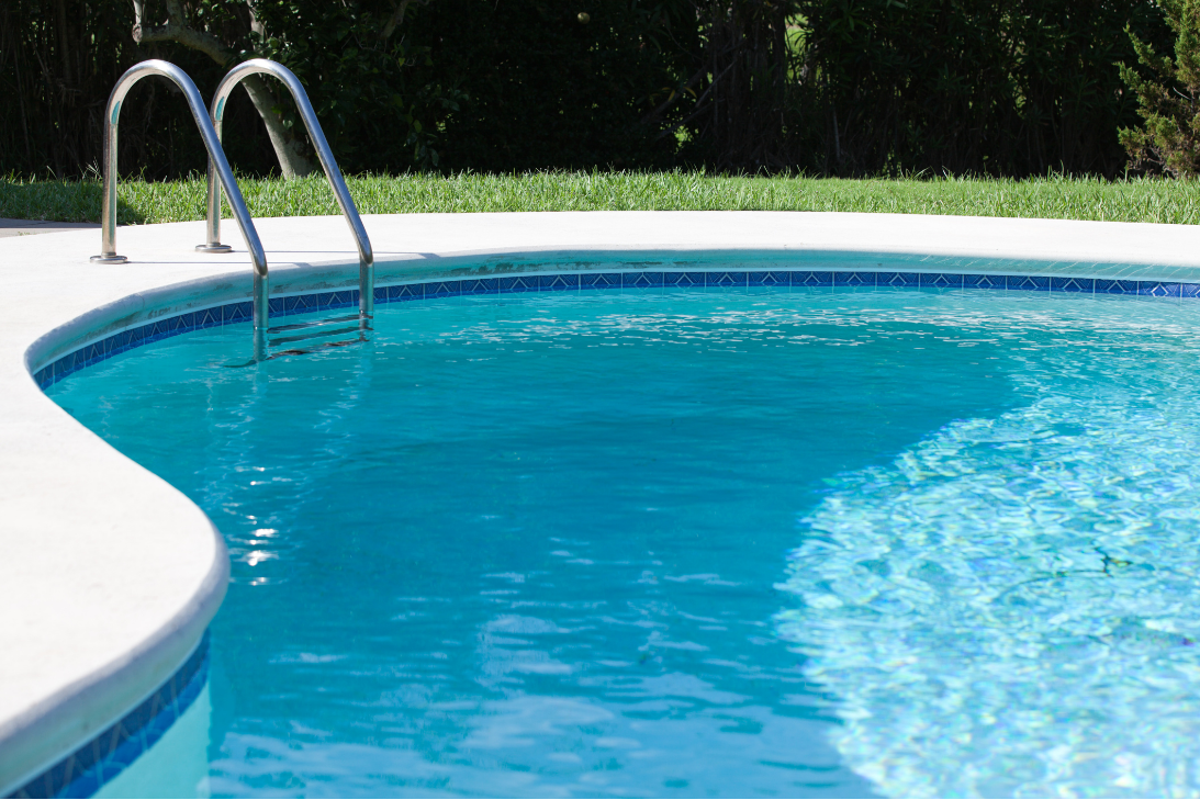 Cuidado de piscinas de agua salada en Jávea