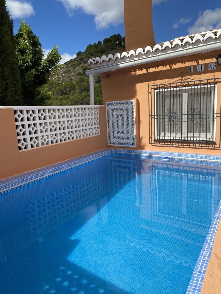 Tratamiento de piscinas en Jávea​